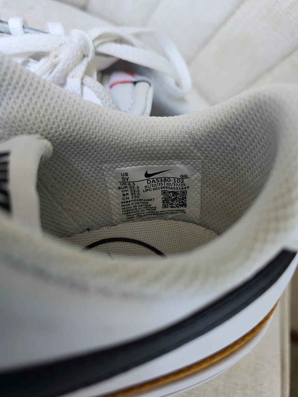 Nike like new
